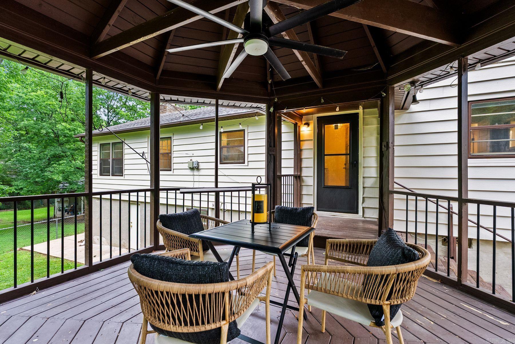 2104 Brownwood Rd
