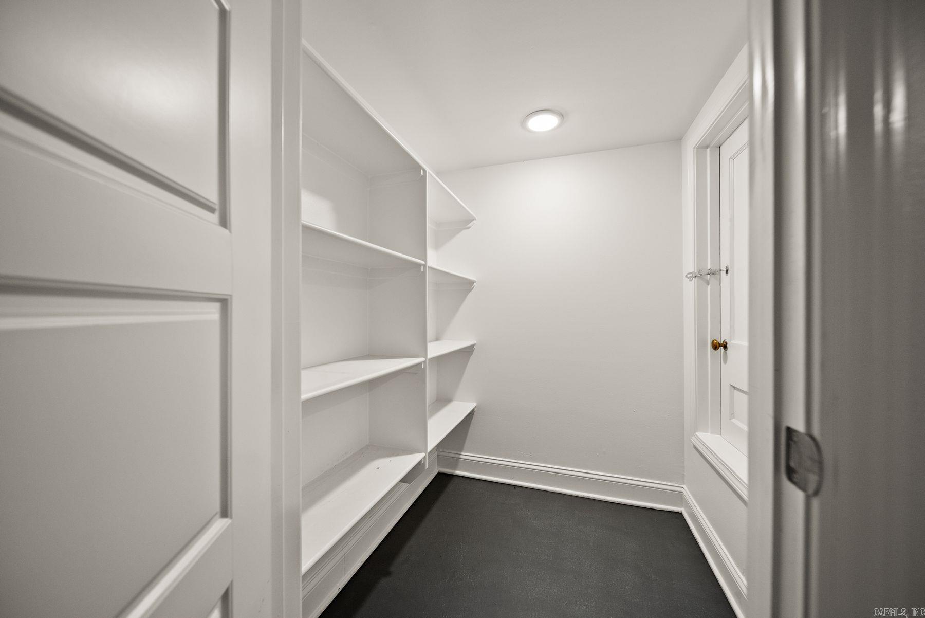 2104 Brownwood Rd