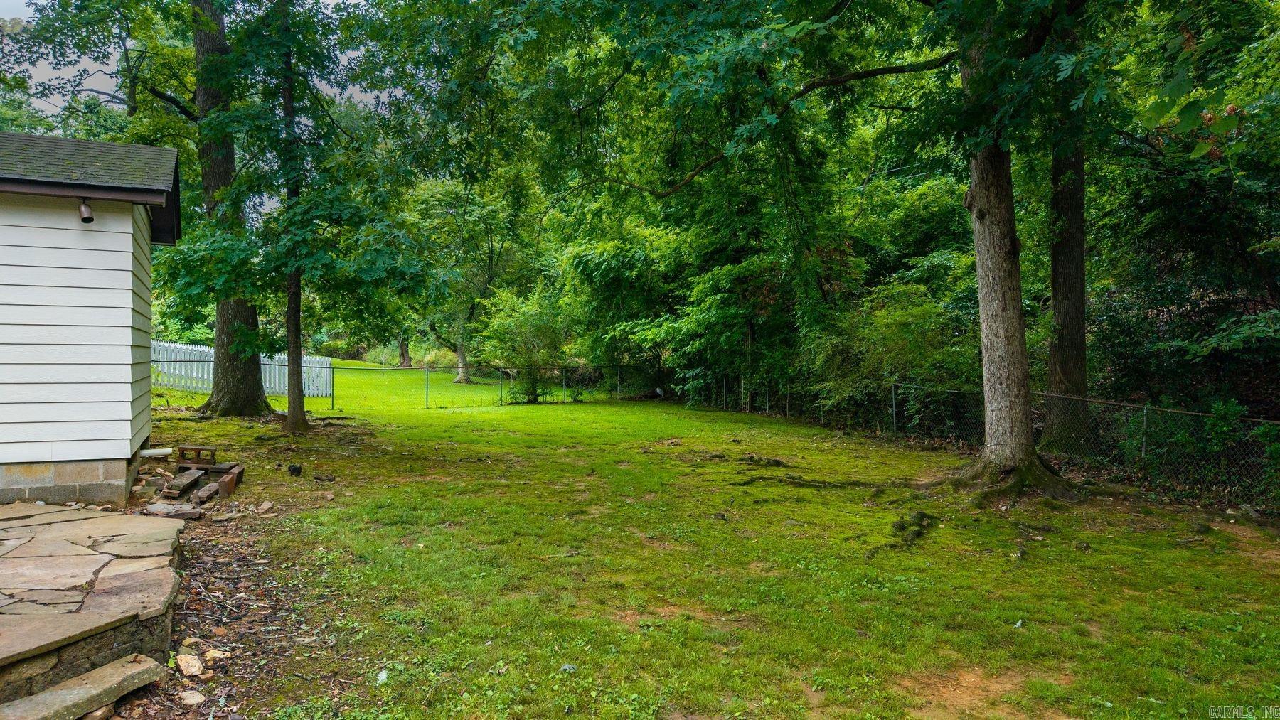 2104 Brownwood Rd
