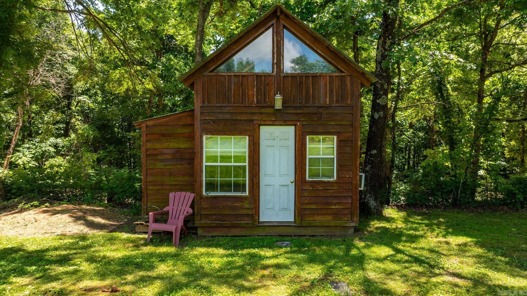 The Jasper Retreat