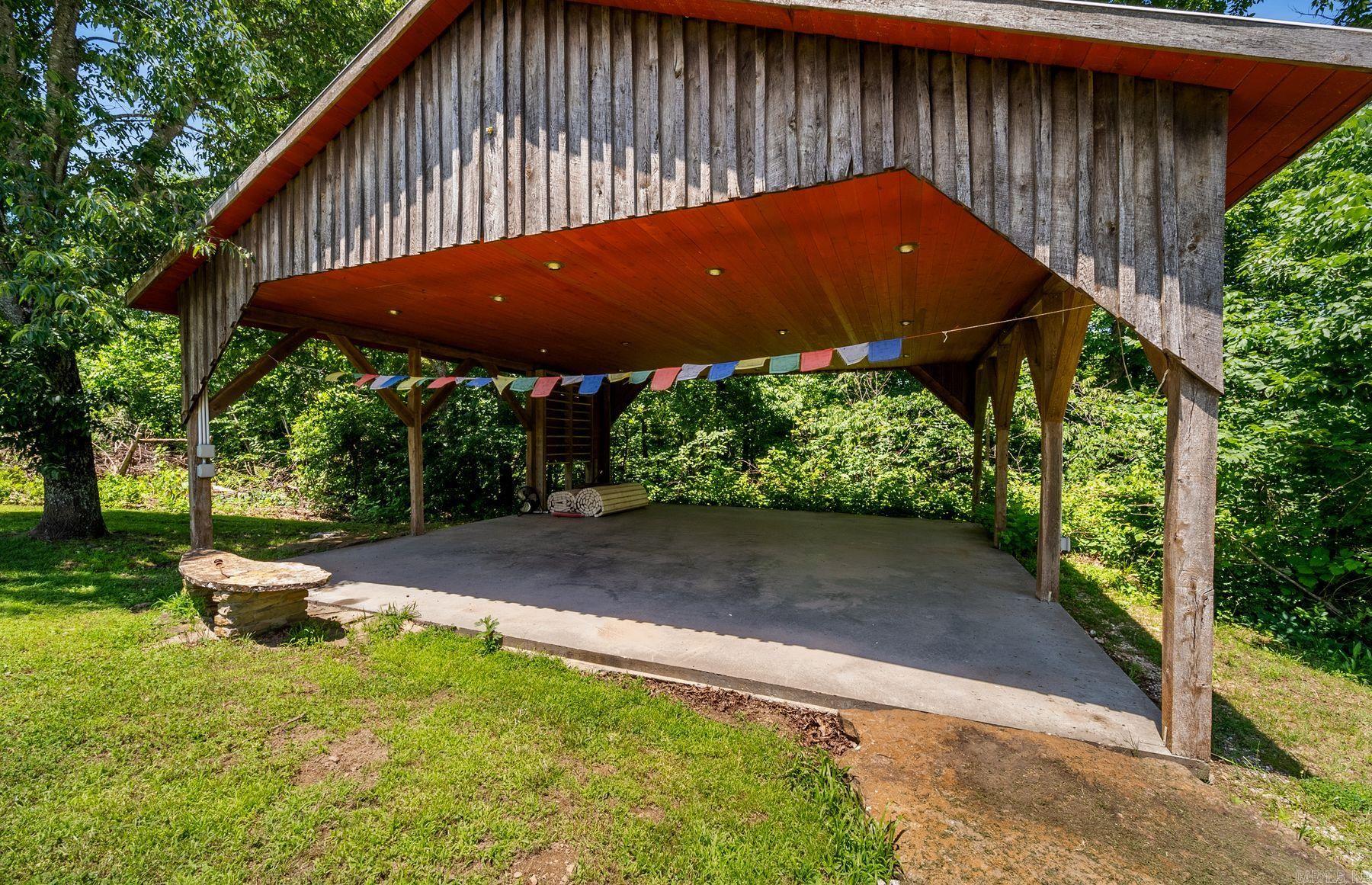 The Jasper Retreat