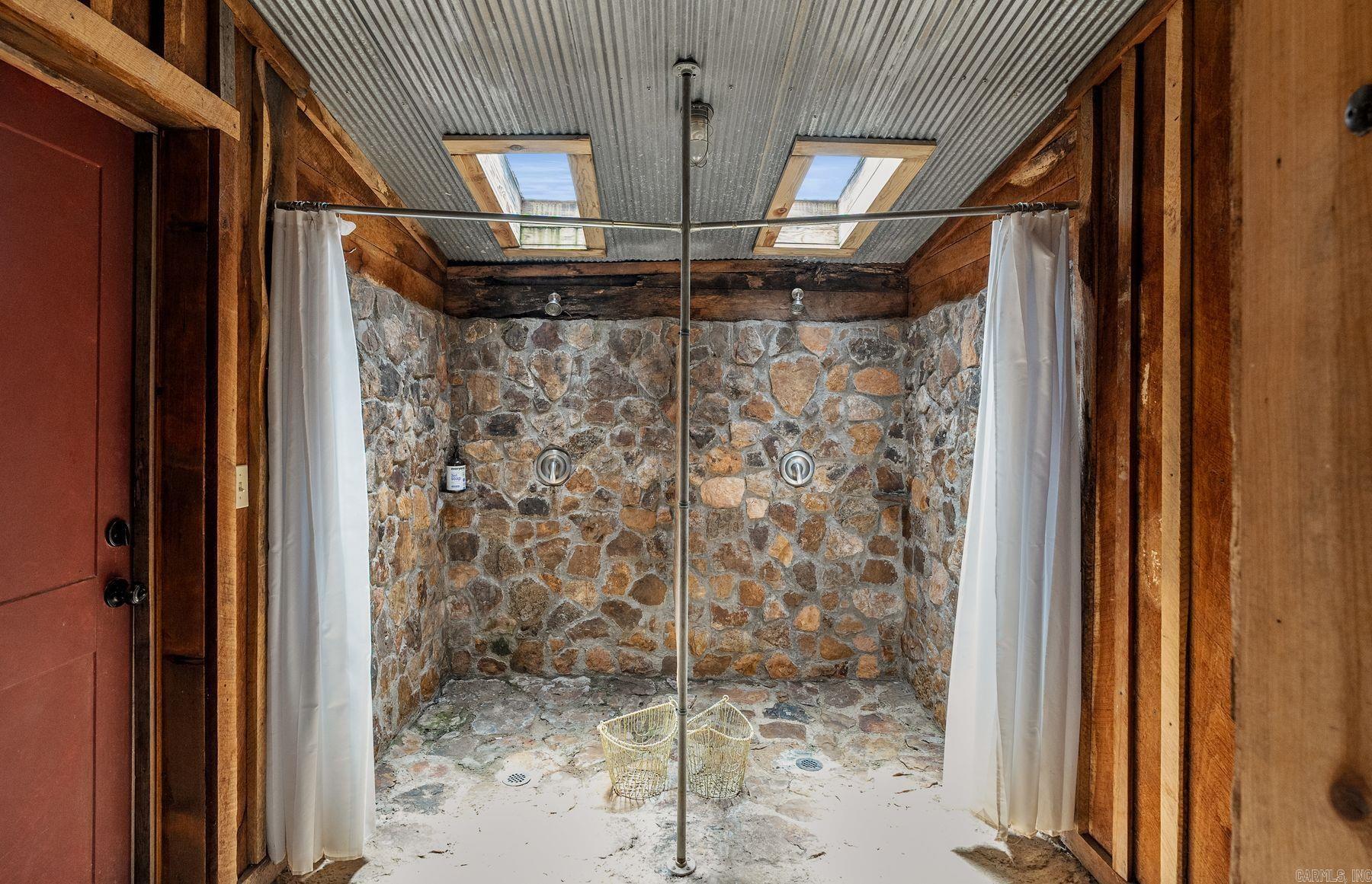 The Jasper Retreat