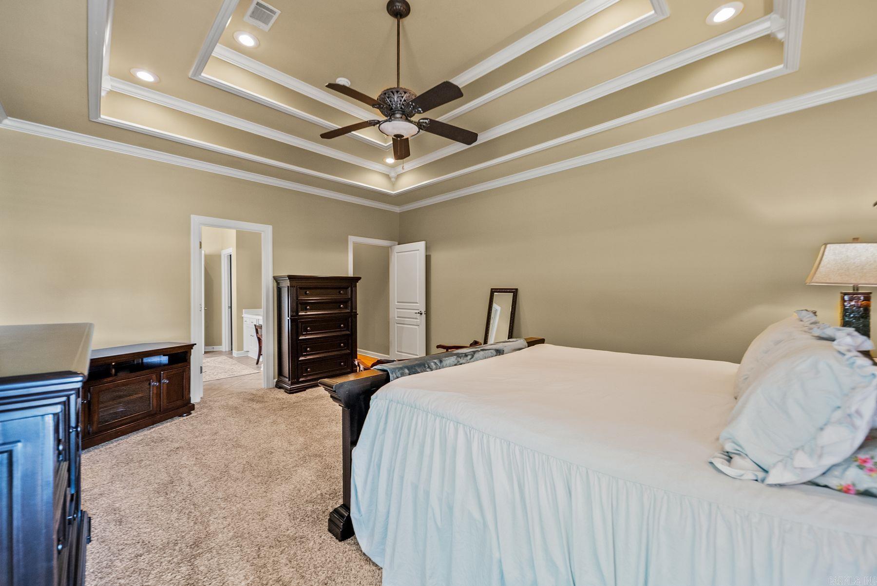 127 Grenoble Circle