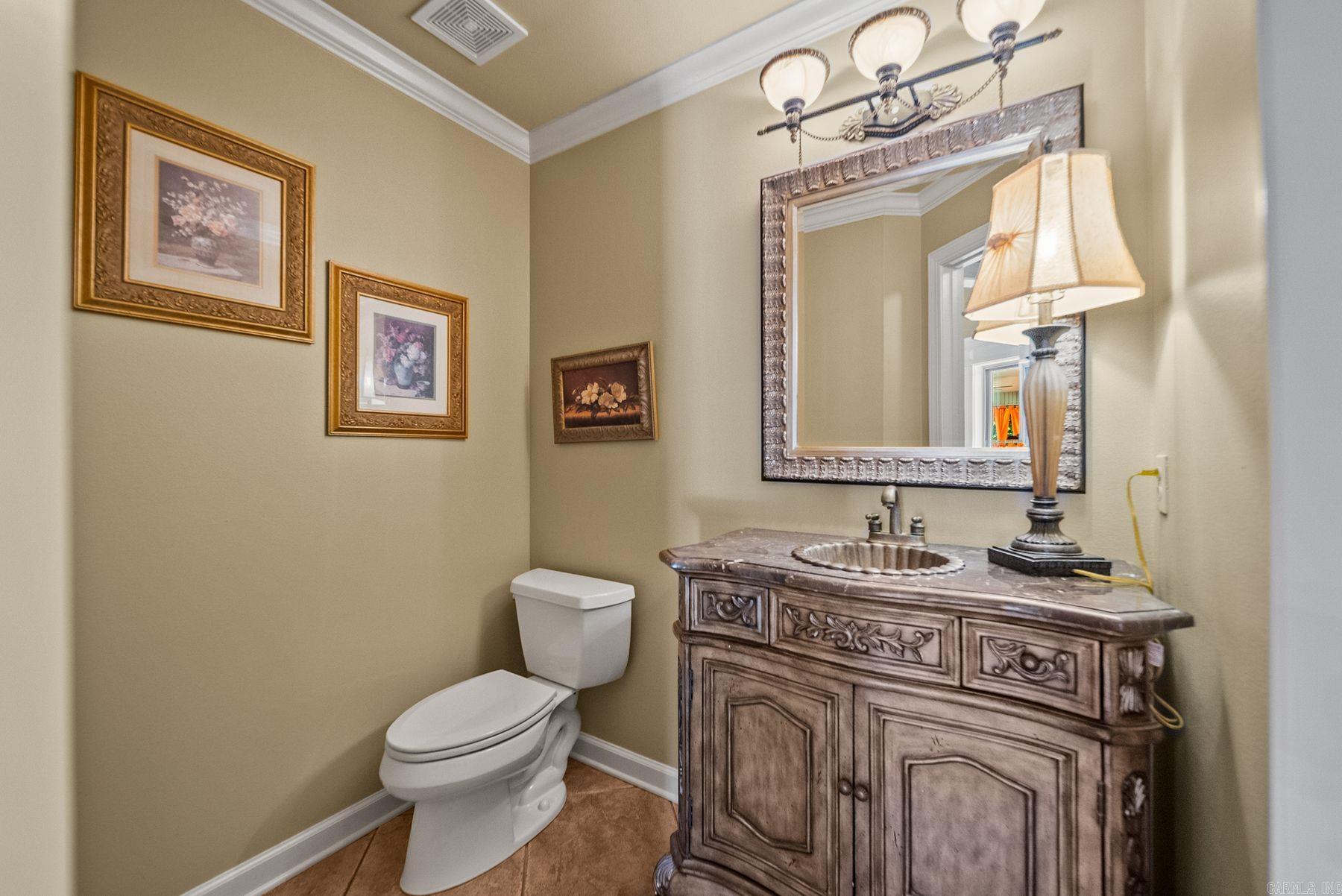 127 Grenoble Circle