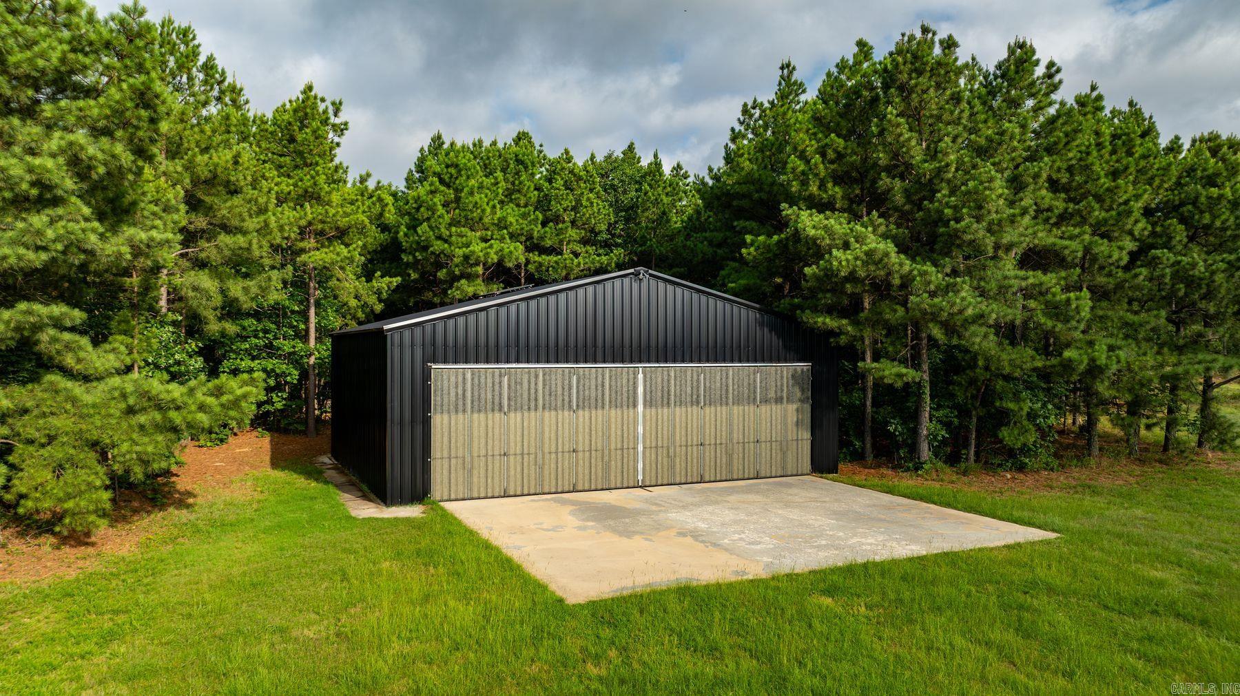 11334 Pool Hollow Road