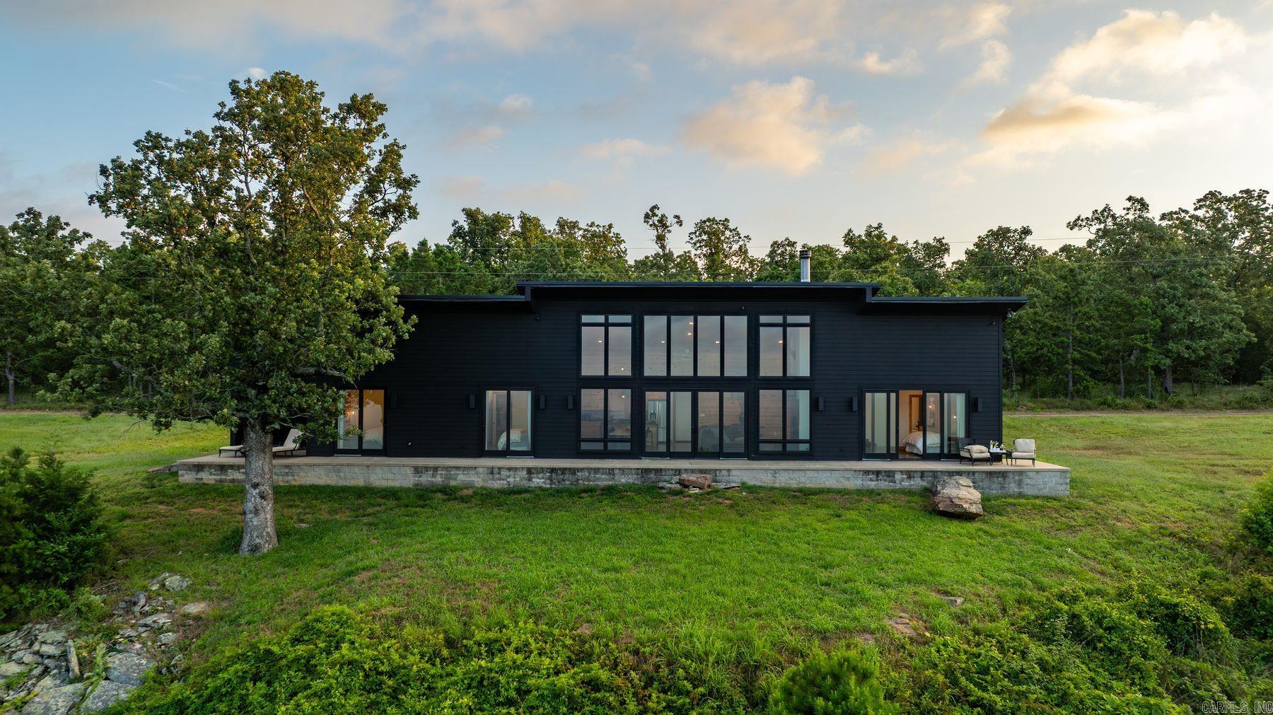 11334 Pool Hollow Road