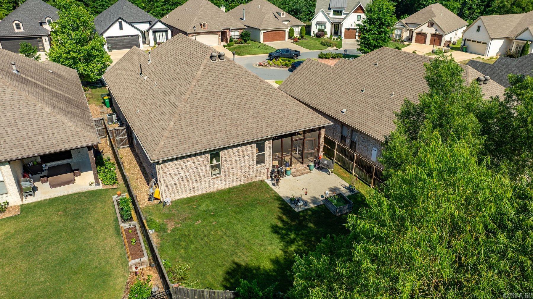 25 Piper Lane