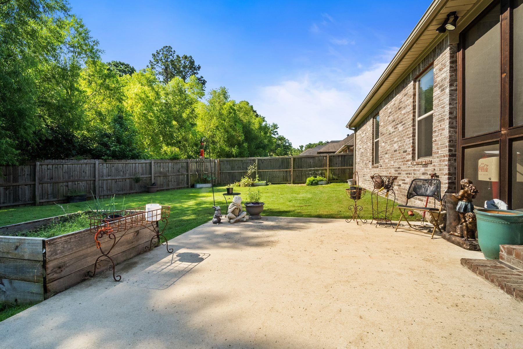 25 Piper Lane