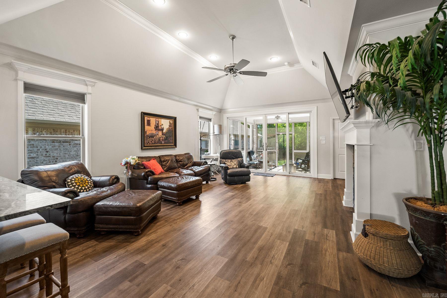 25 Piper Lane