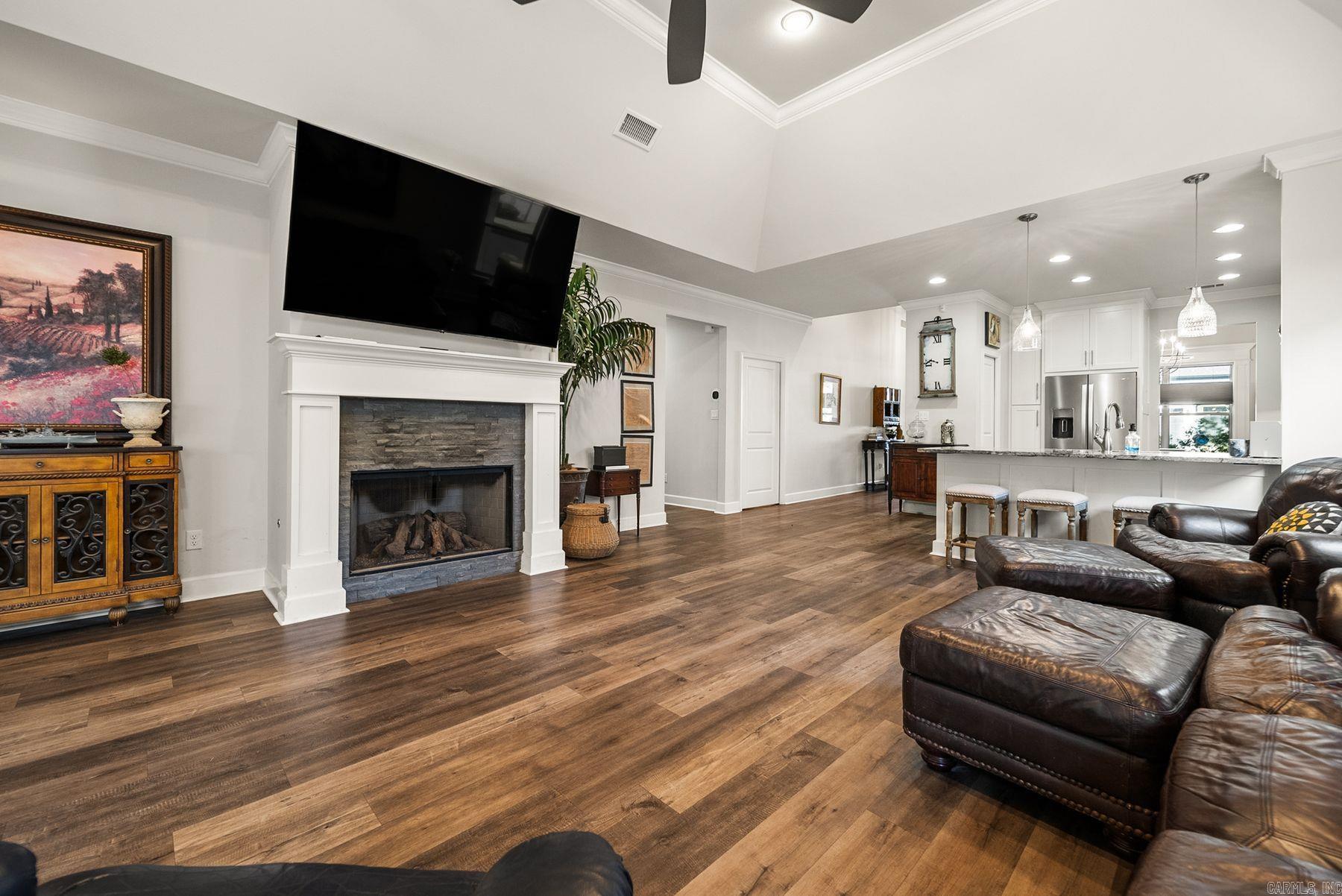 25 Piper Lane