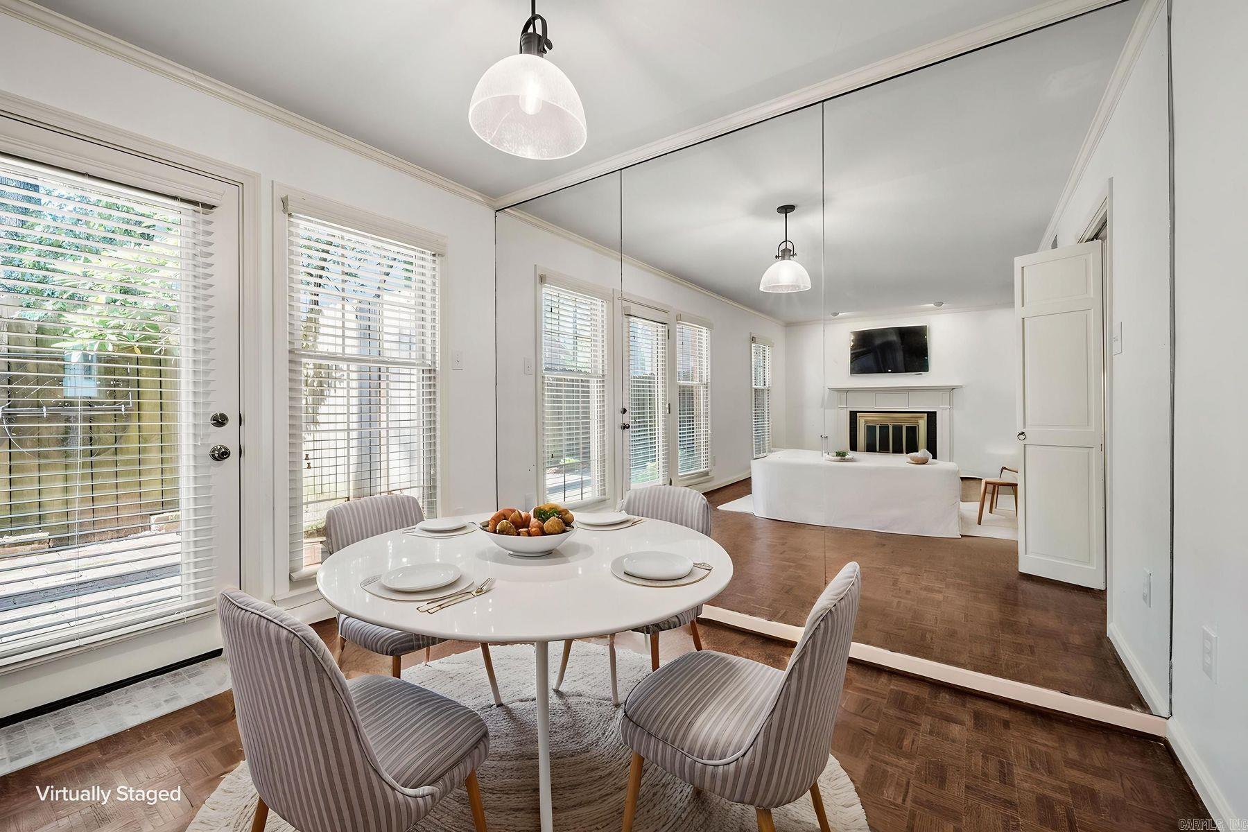 2805 Foxcroft Road Unit: 204