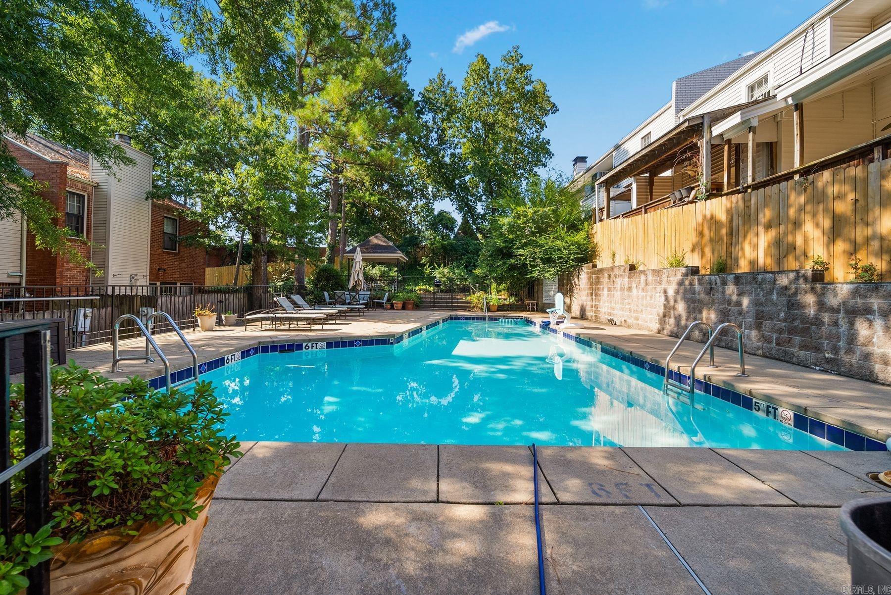 2805 Foxcroft Road Unit: 204