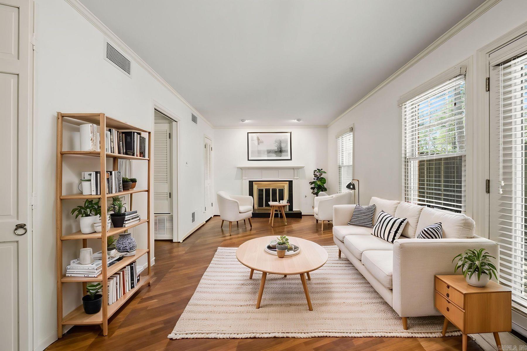 2805 Foxcroft Road Unit: 204