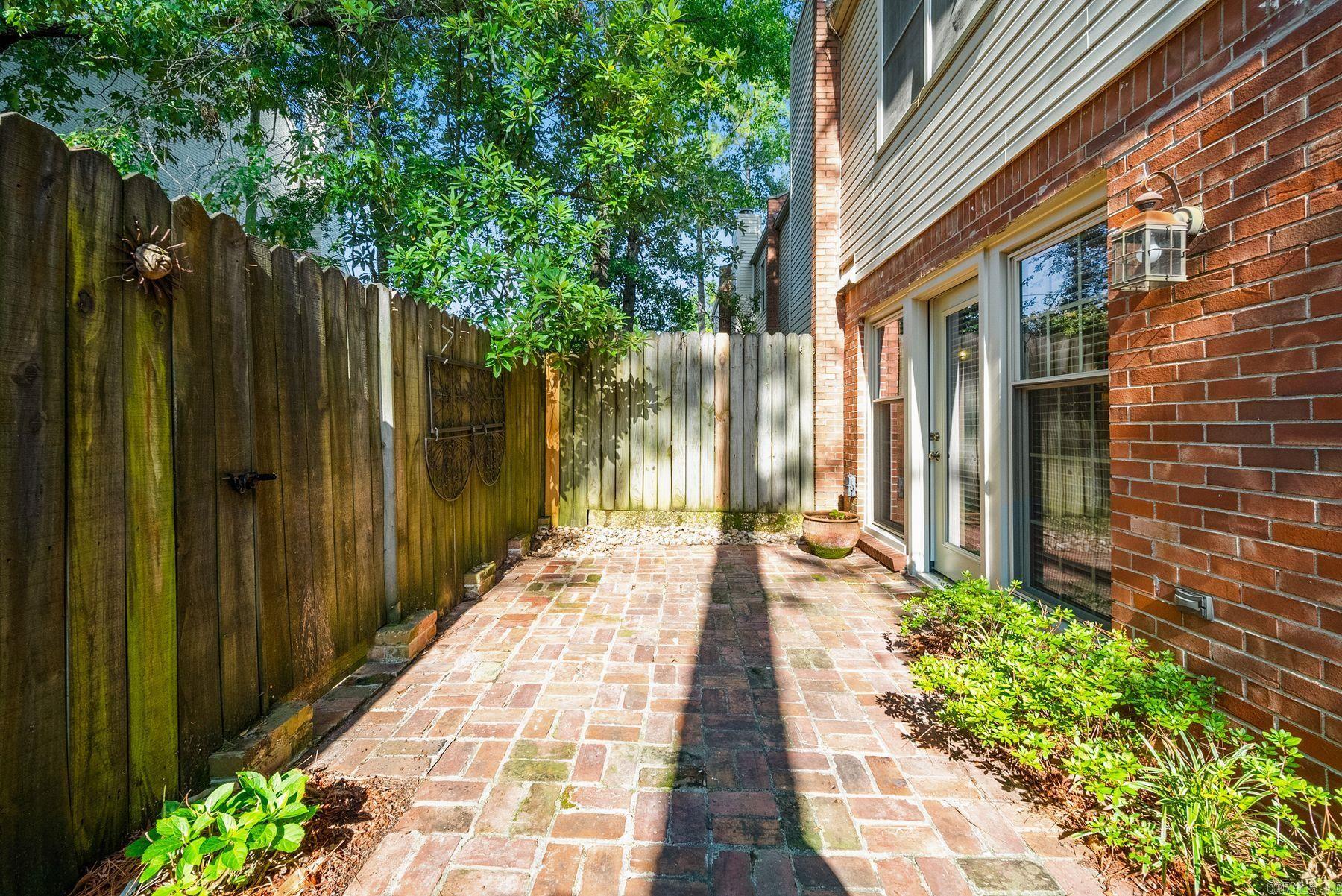 2805 Foxcroft Road Unit: 204