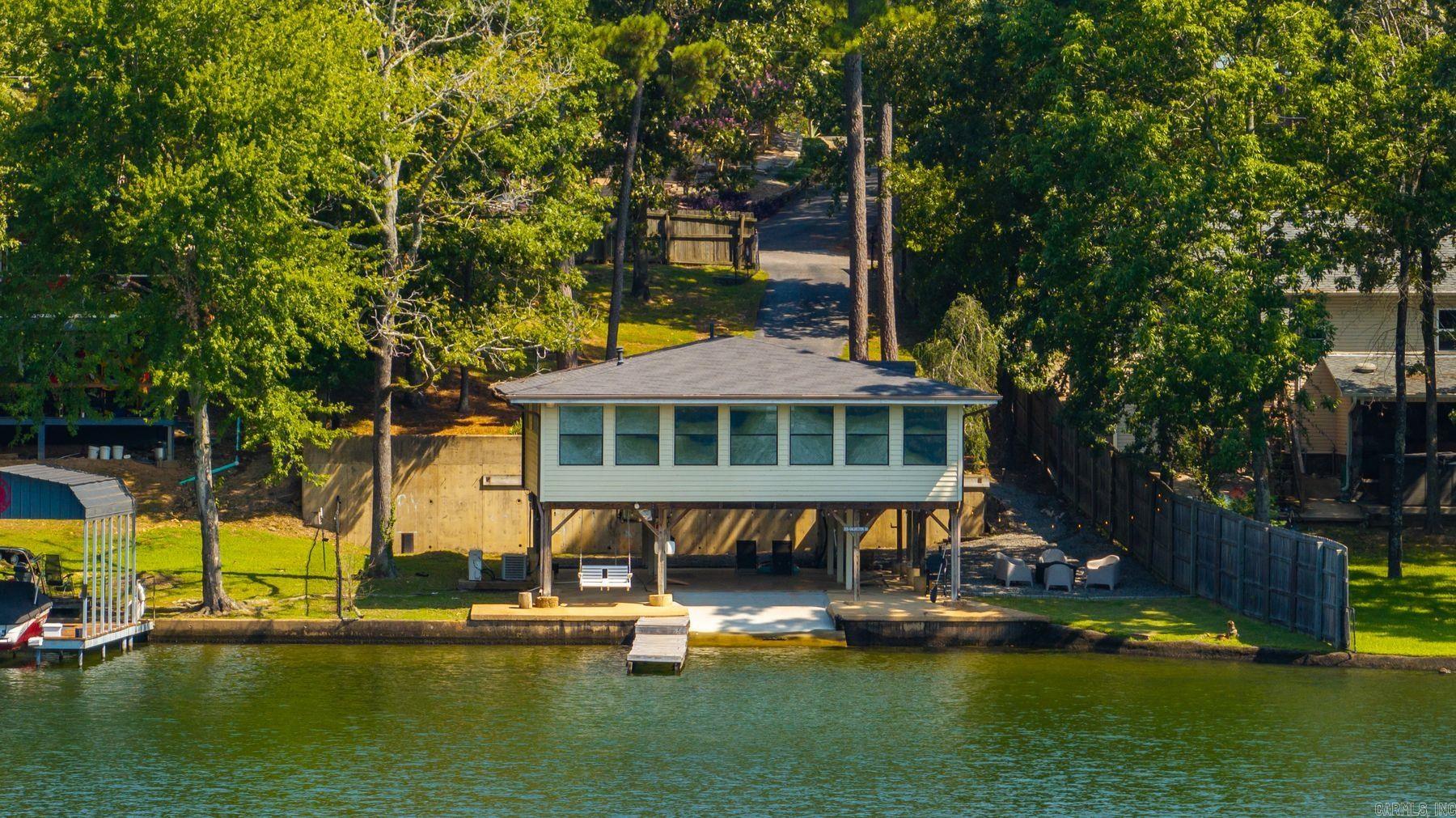 325 Galveston Rd Drive