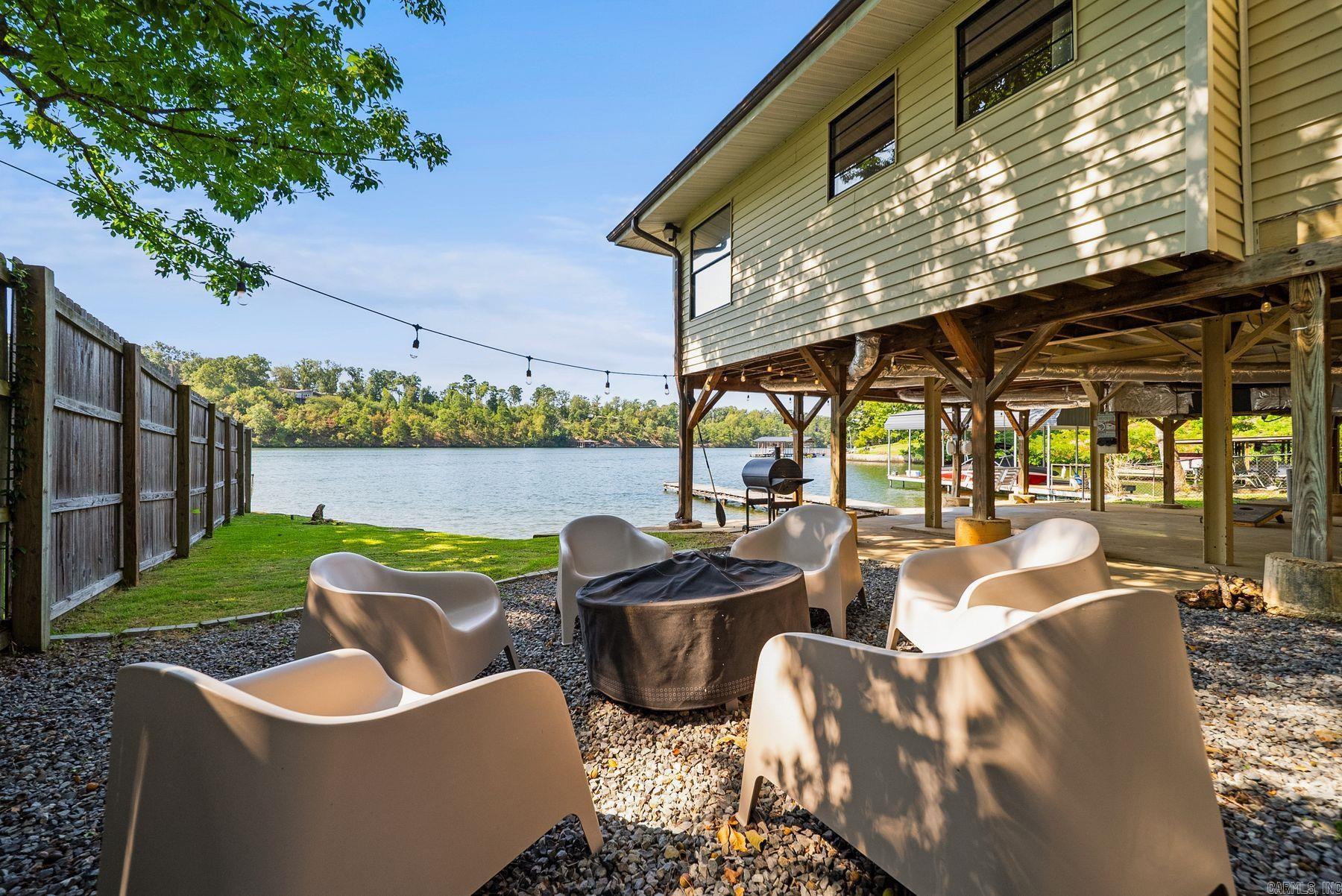 325 Galveston Rd Drive
