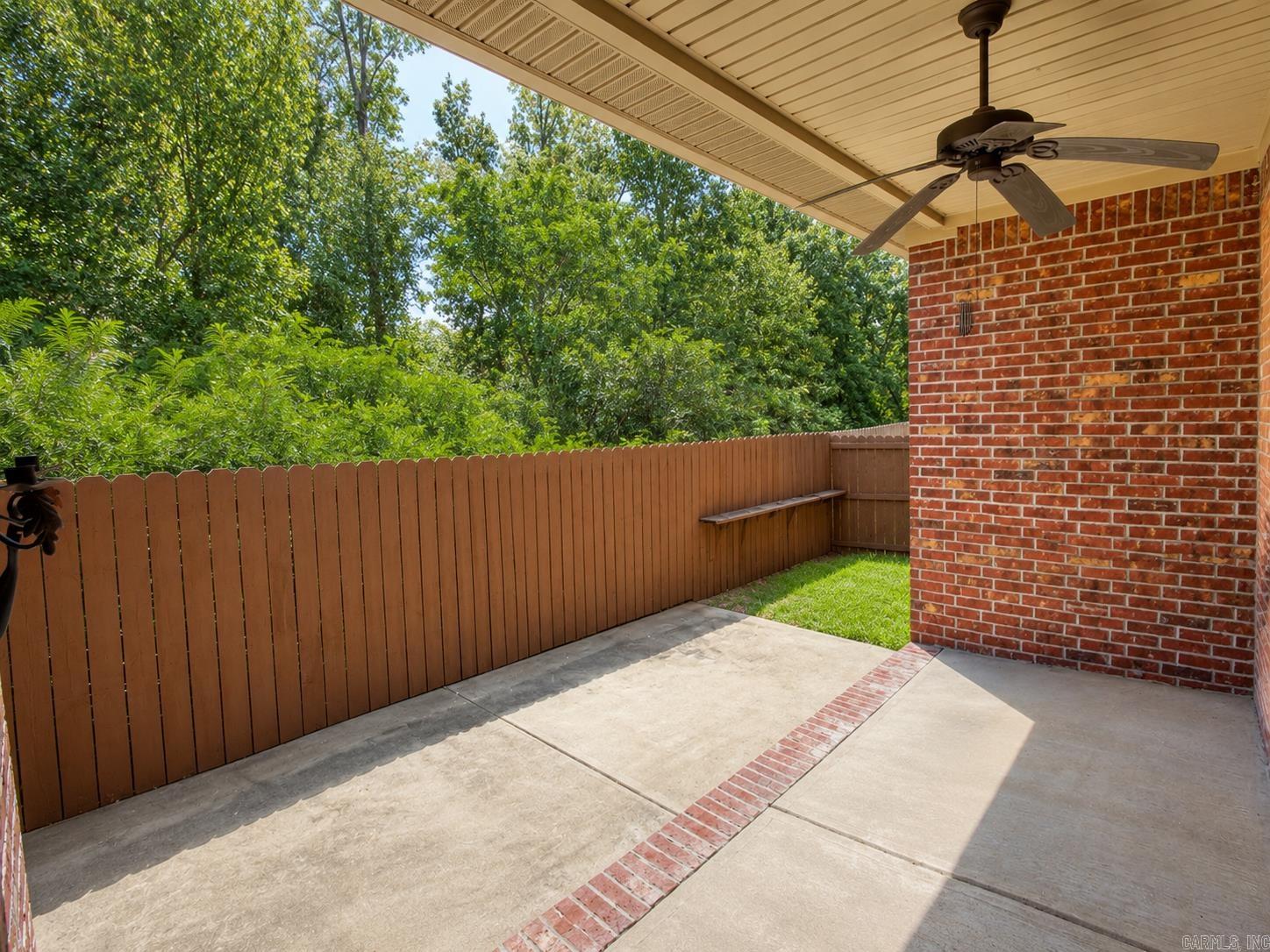 19 Stonecreek Court