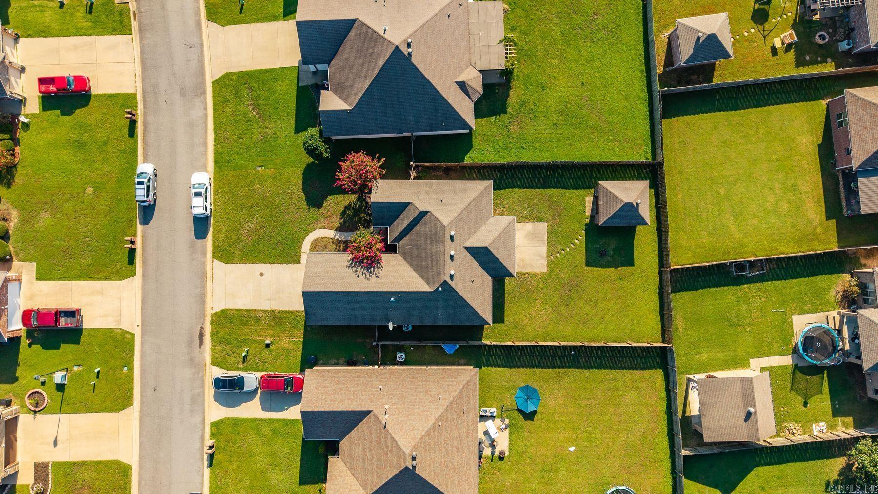 14 Oak Tree Circle