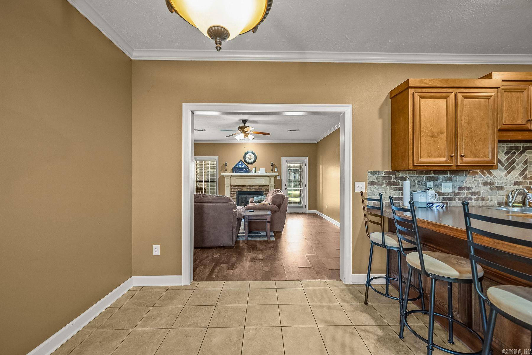 14 Oak Tree Circle