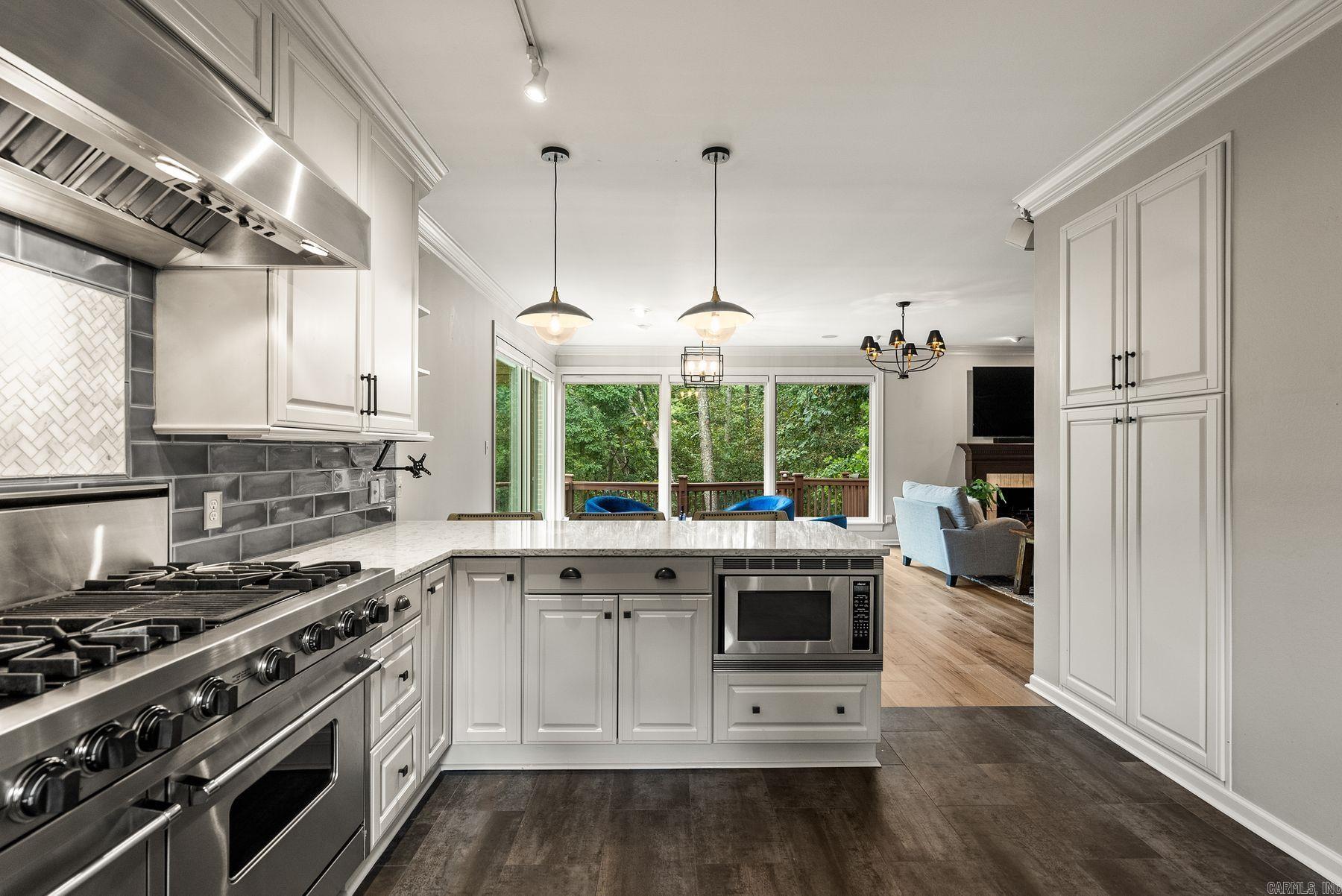 5 Ridgeview Court