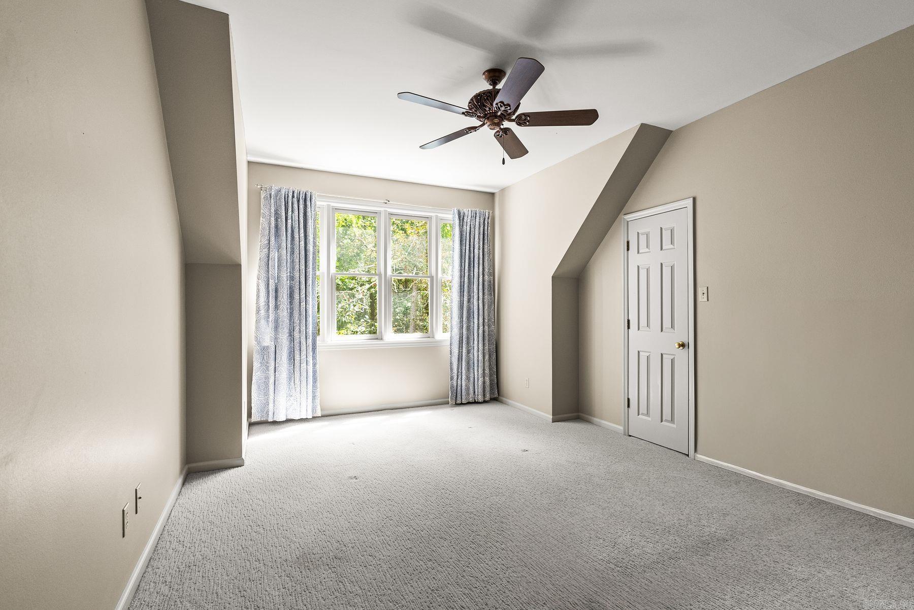 5 Ridgeview Court