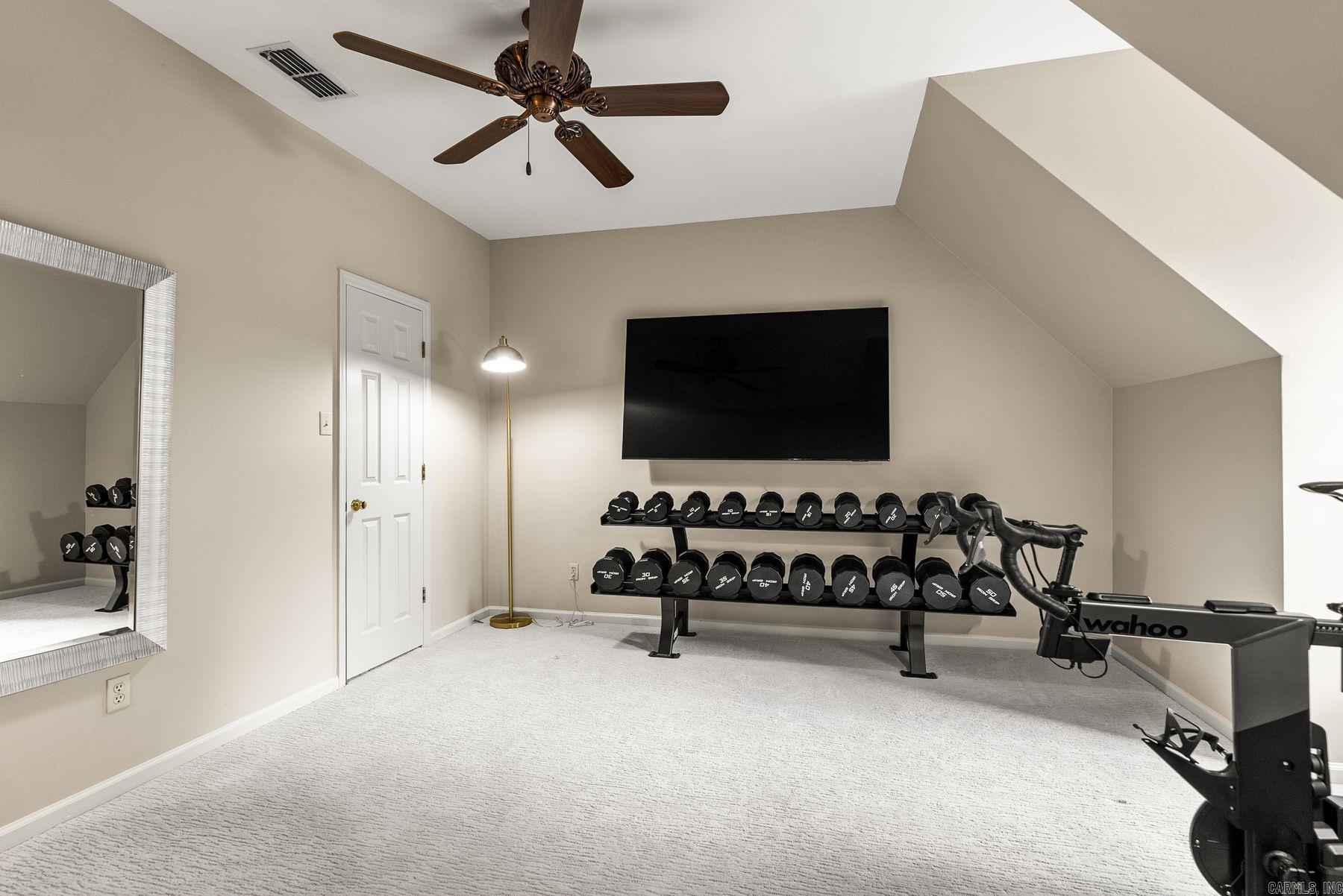 5 Ridgeview Court