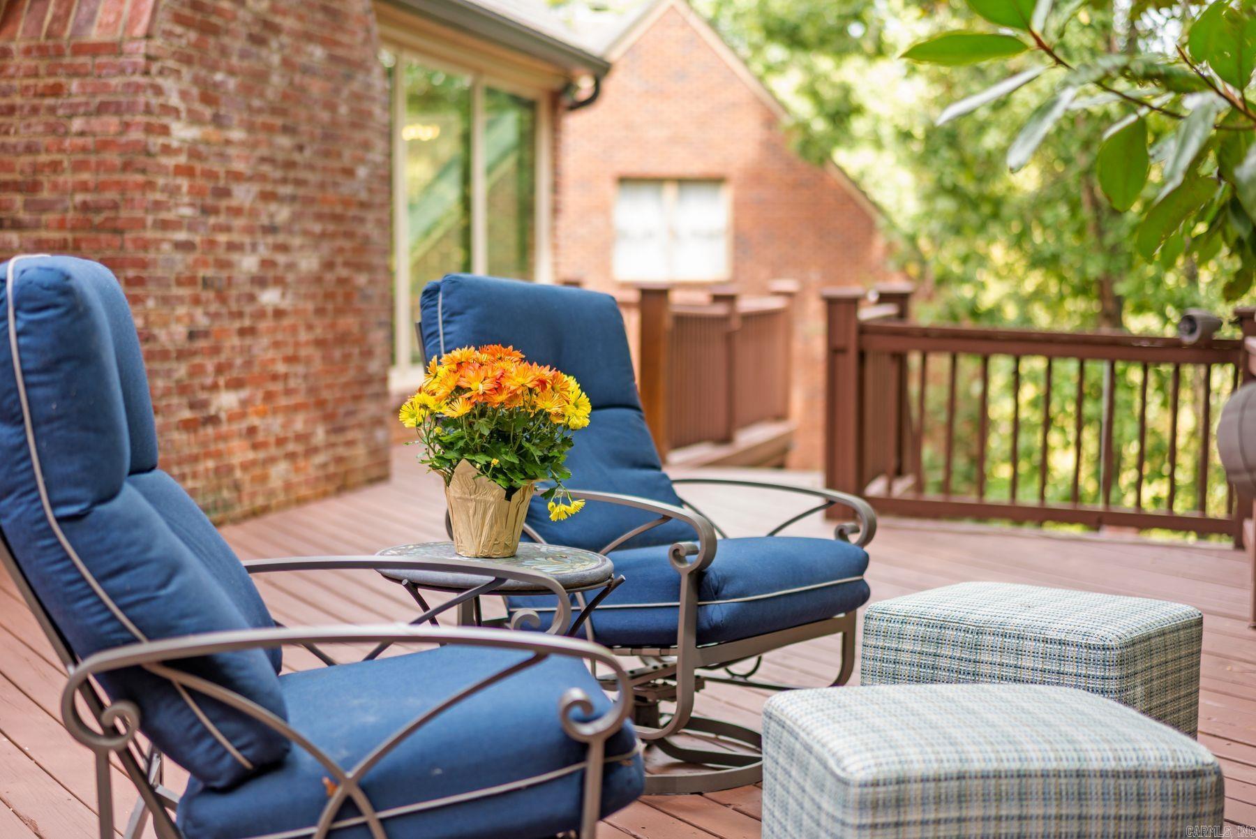 5 Ridgeview Court