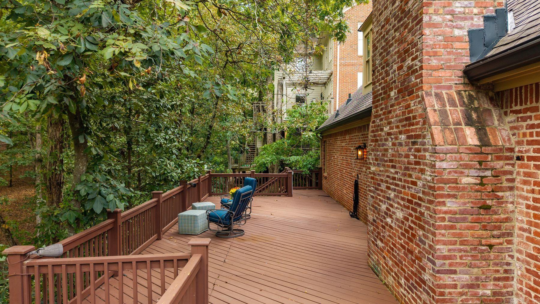 5 Ridgeview Court