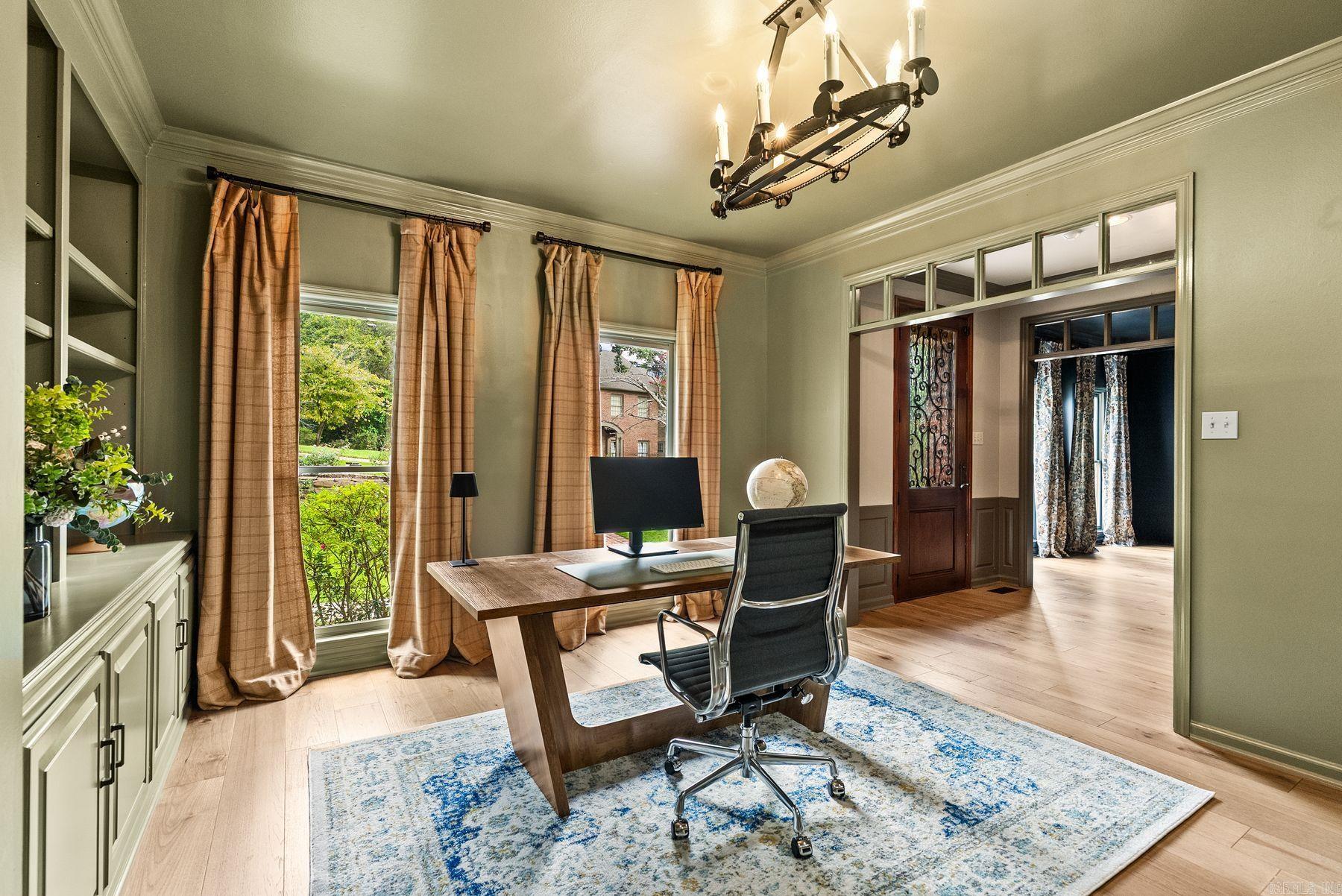 5 Ridgeview Court