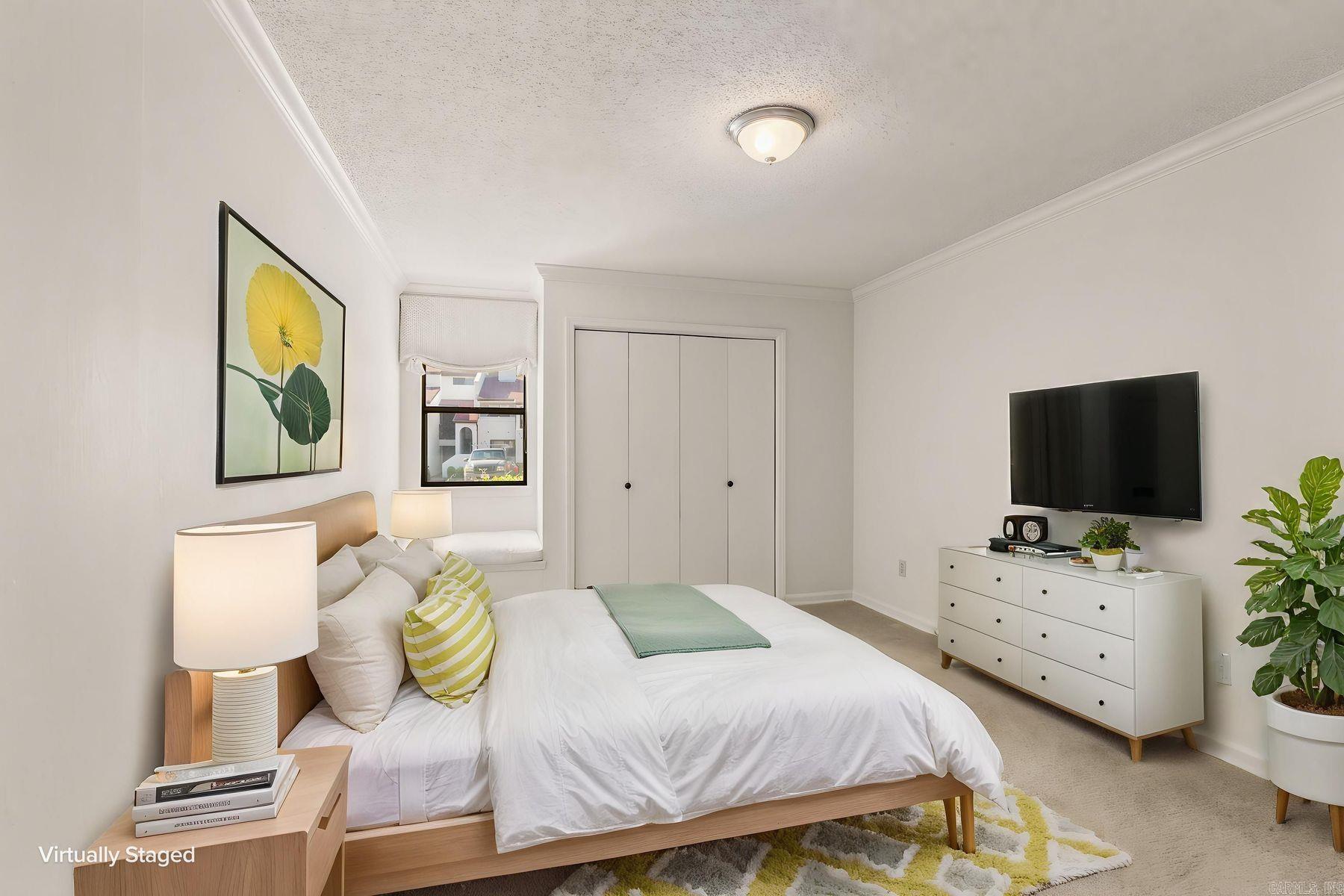 301 Kings Row #103 Drive