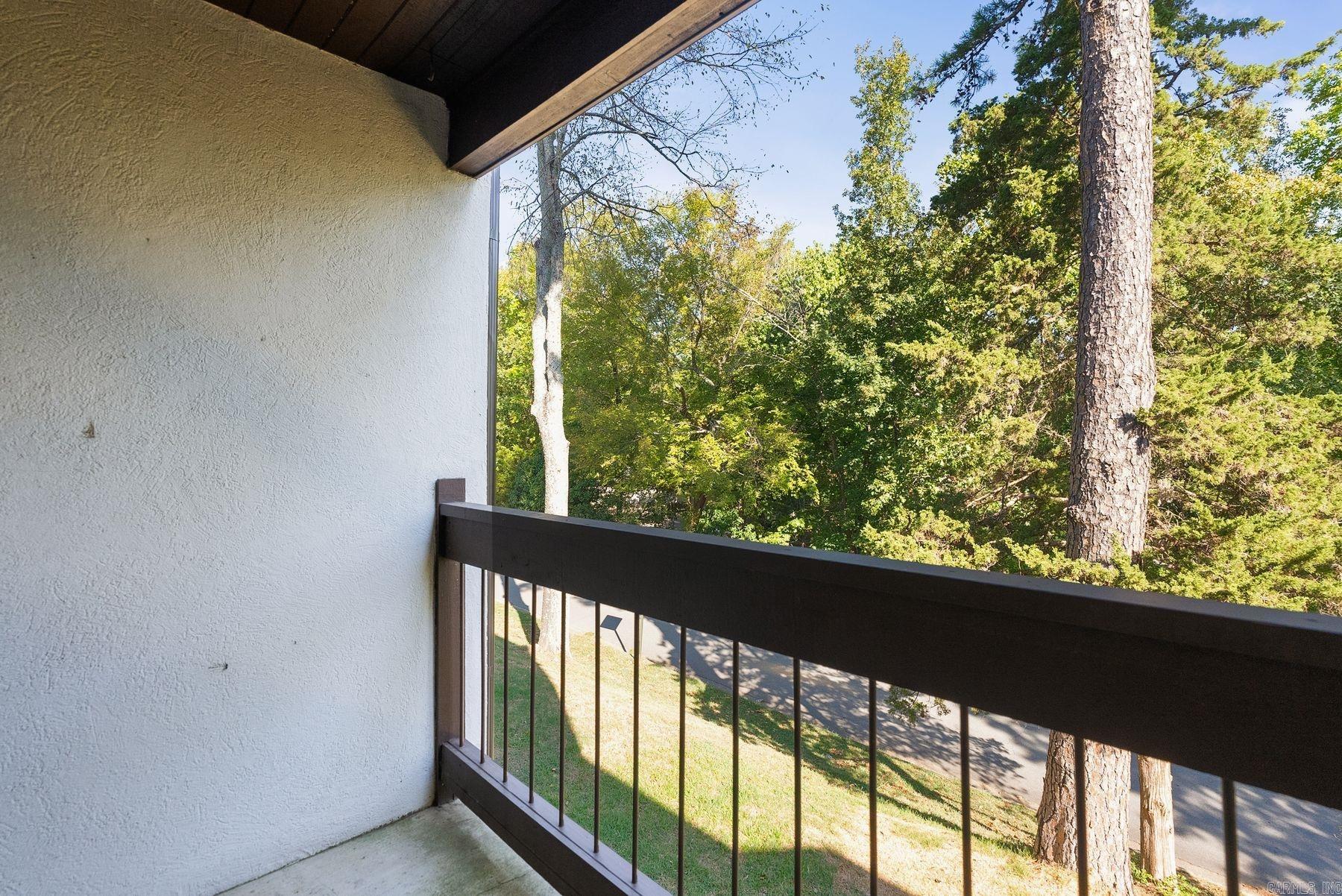 301 Kings Row #103 Drive