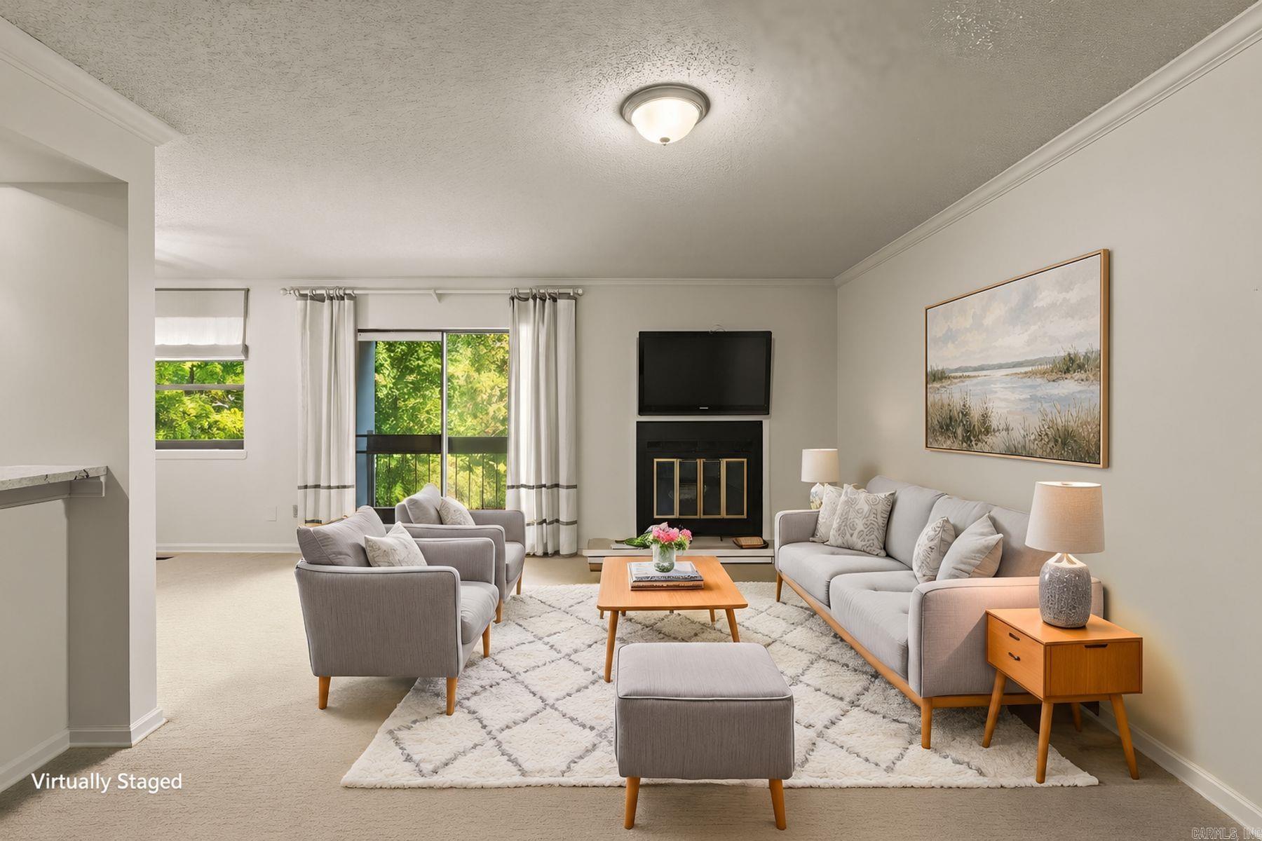 301 Kings Row #103 Drive