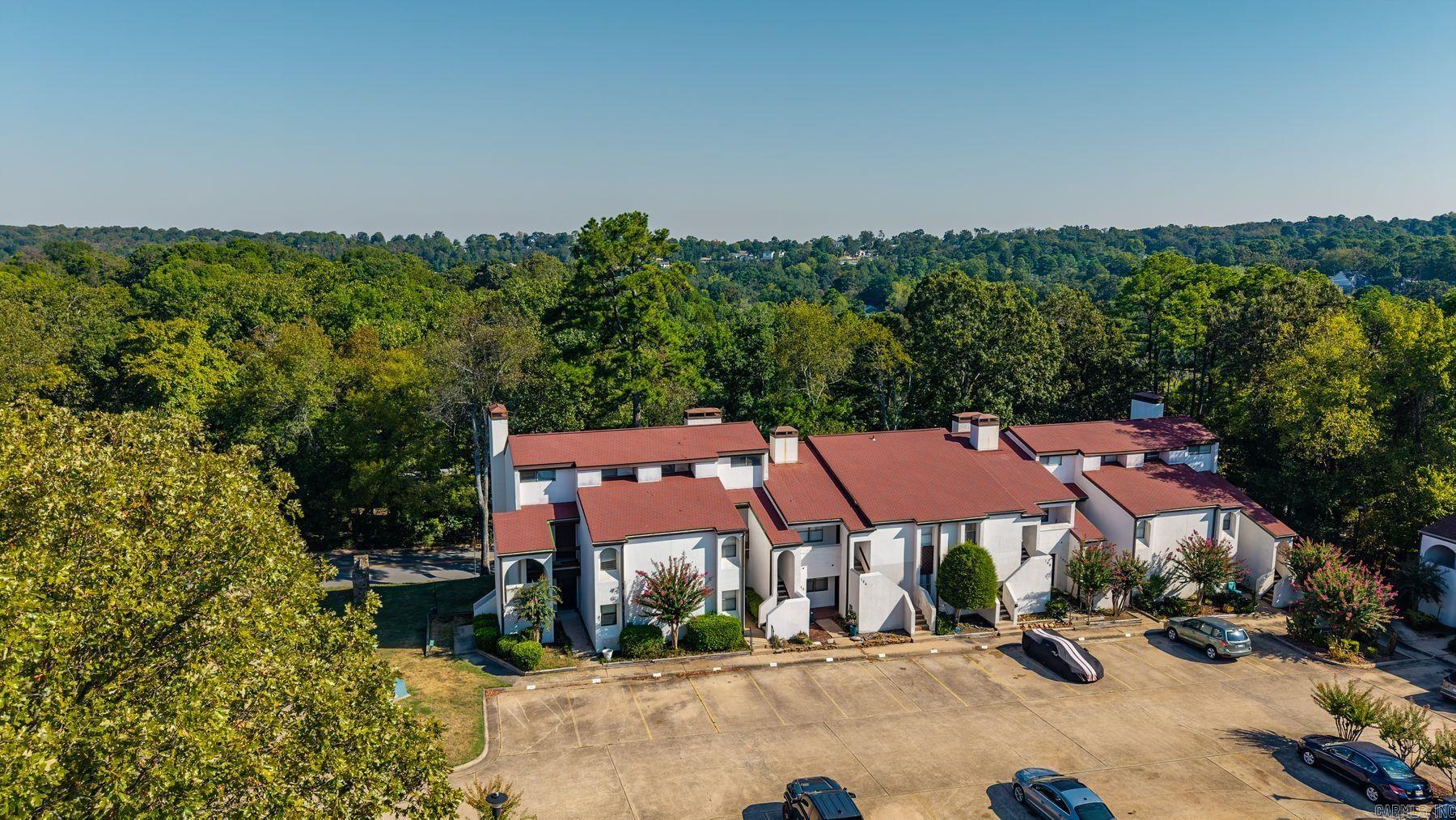 301 Kings Row #103 Drive
