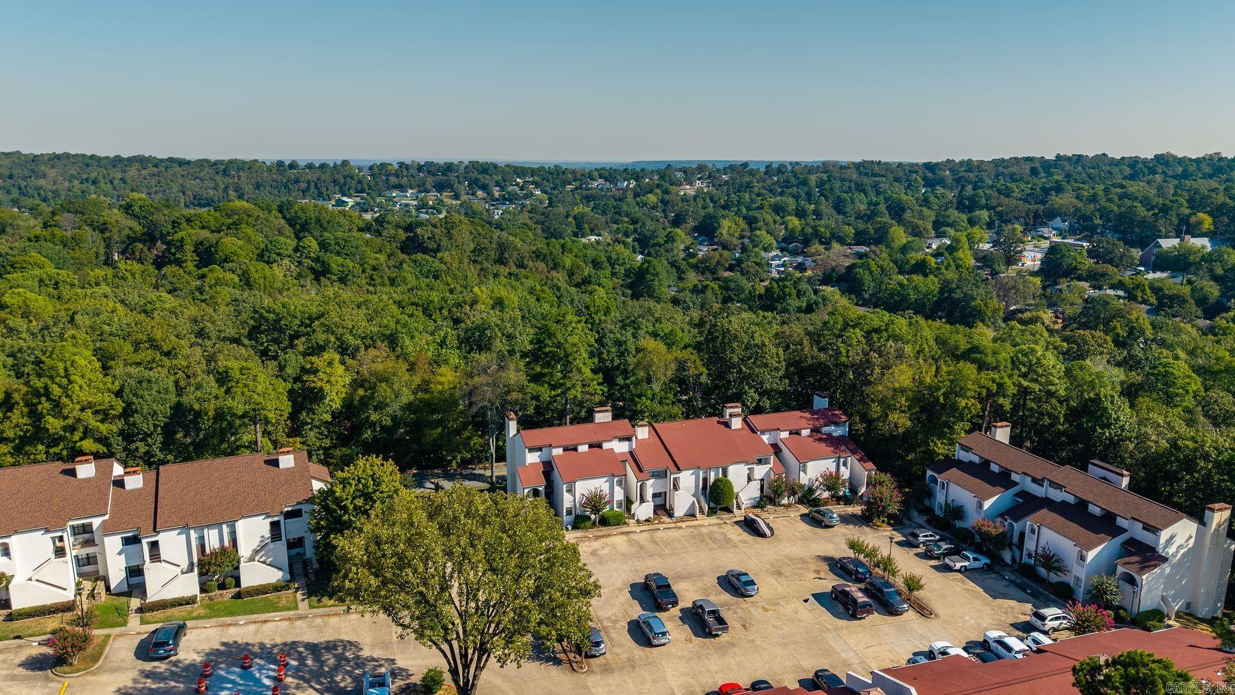 301 Kings Row #103 Drive