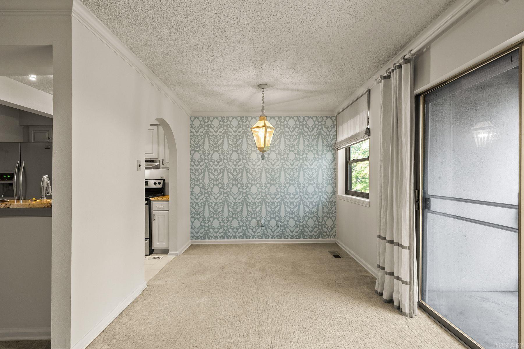 301 Kings Row #103 Drive