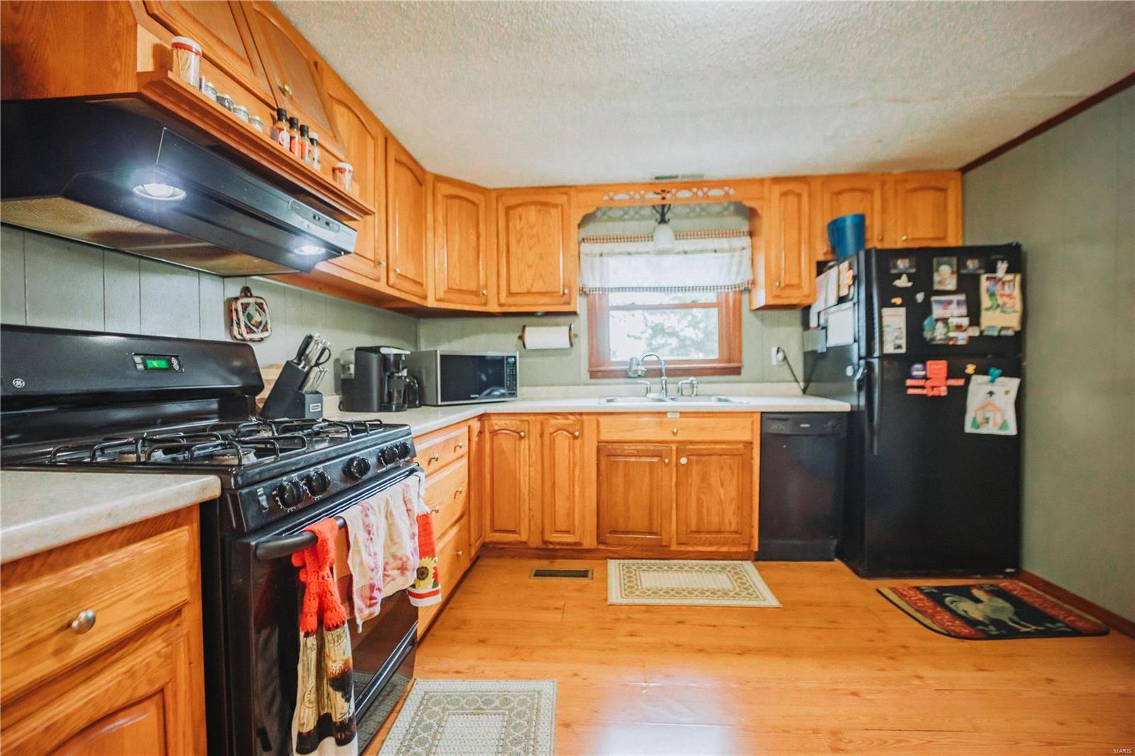 717 E Cumberland