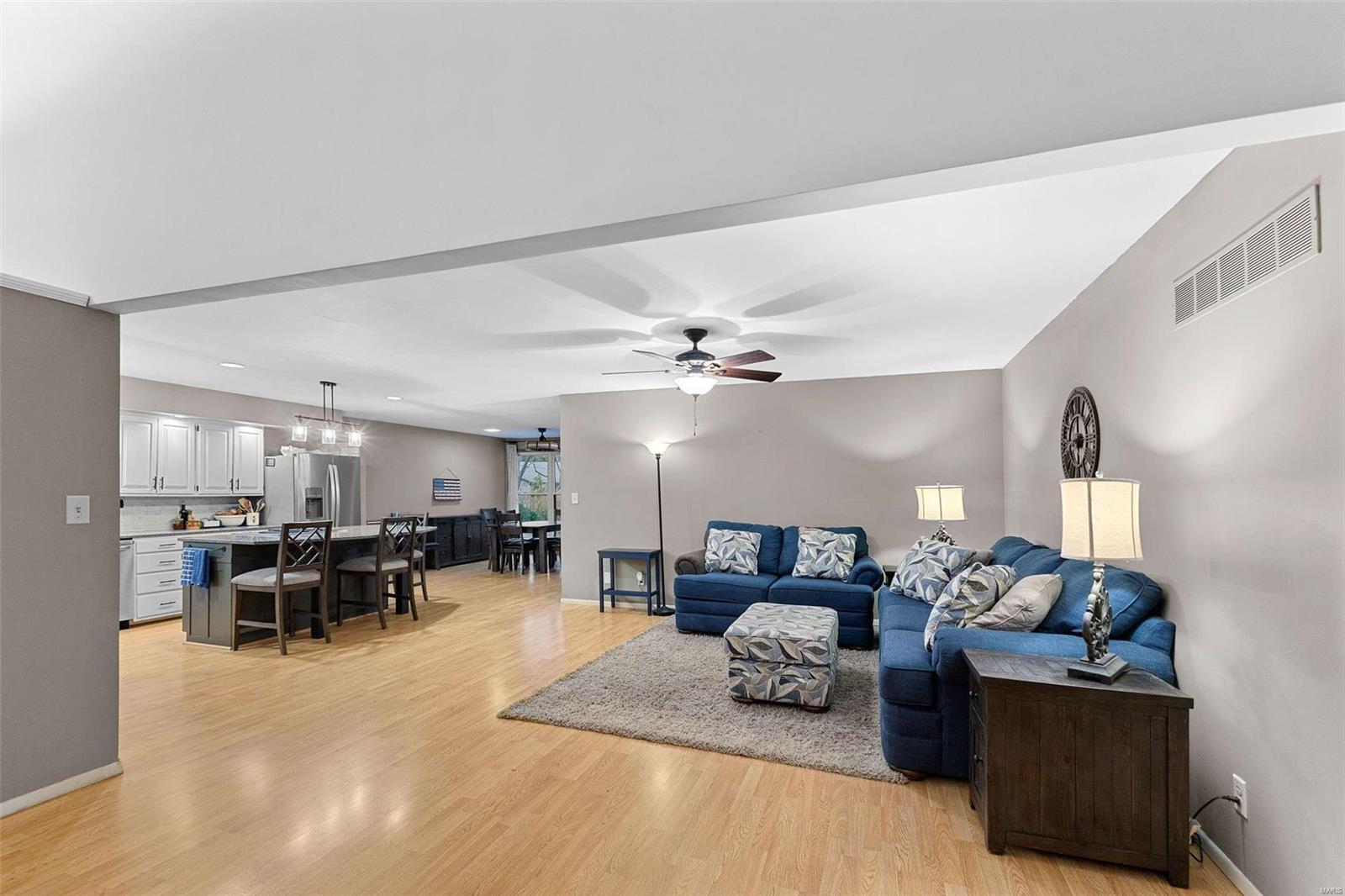 2750 Broadway