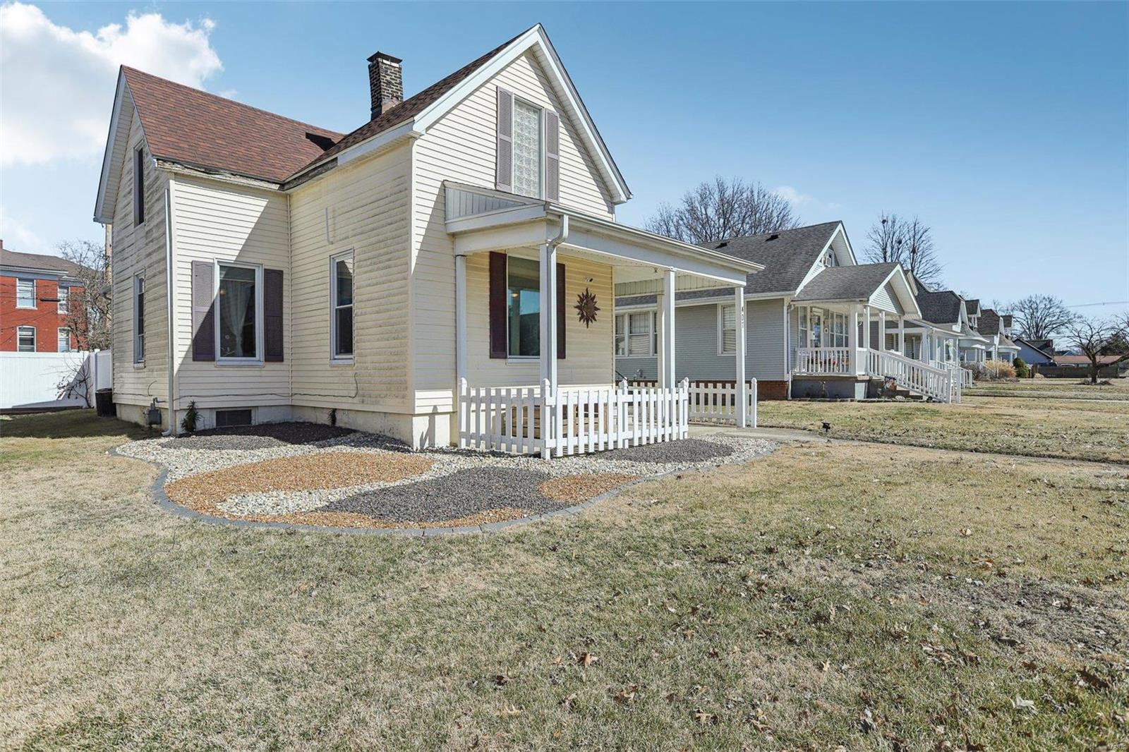 407 Brown Avenue