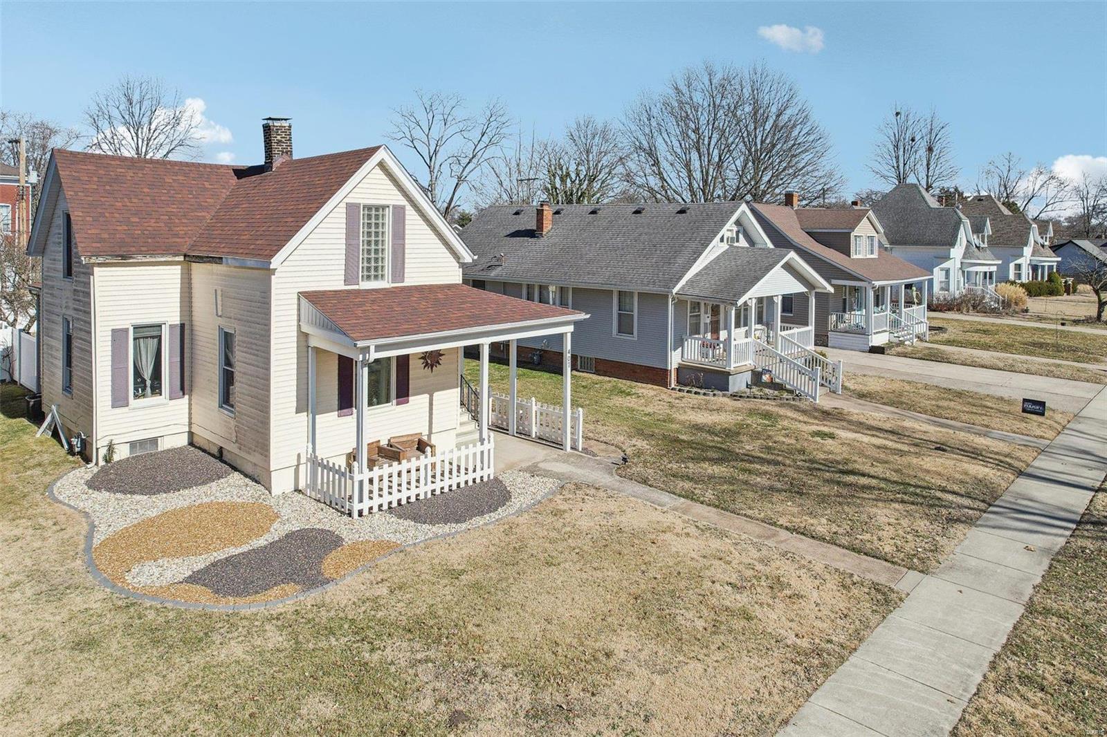 407 Brown Avenue