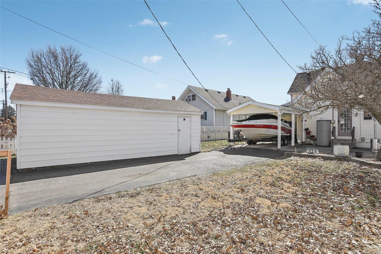 407 Brown Avenue