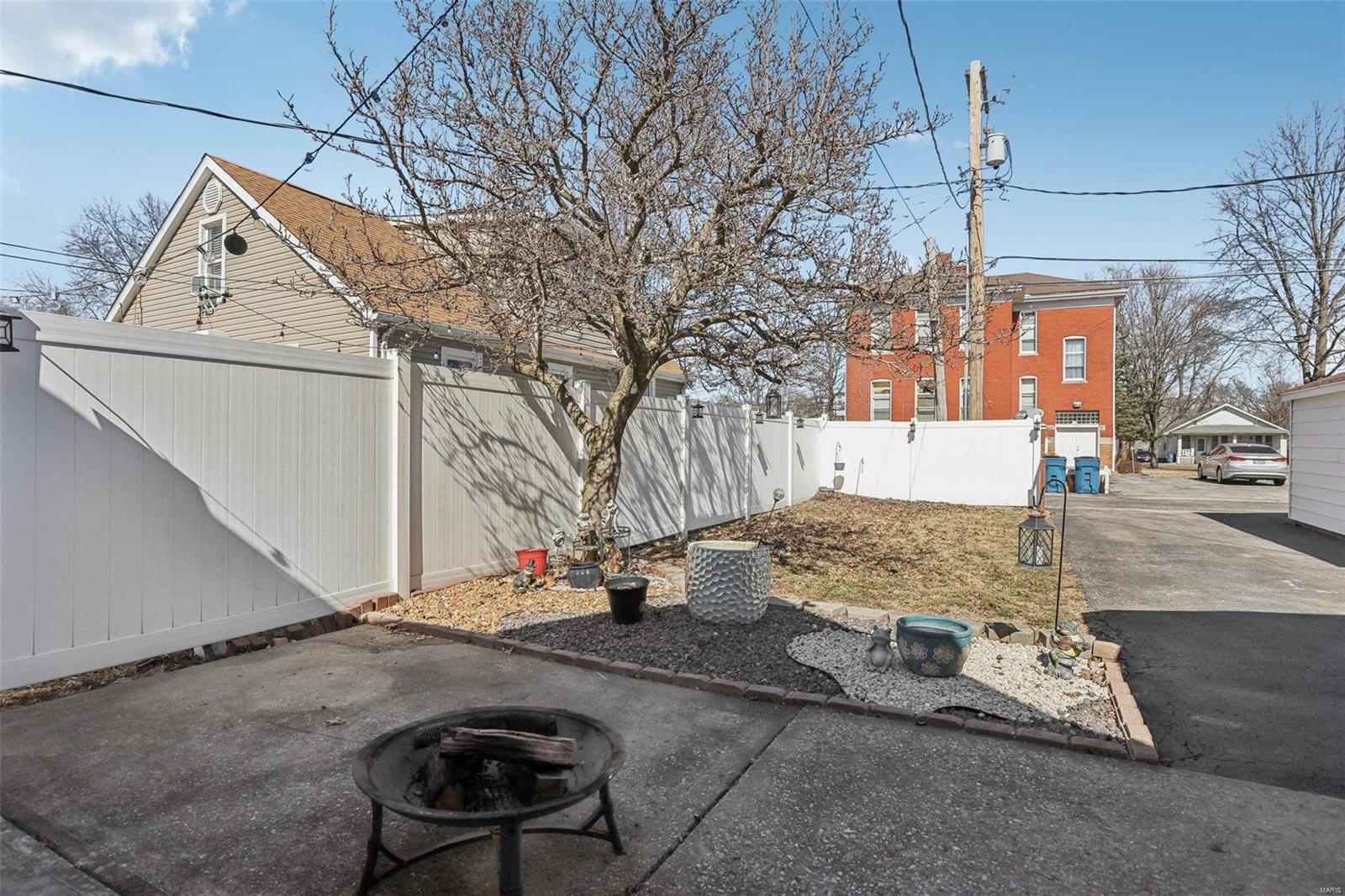 407 Brown Avenue