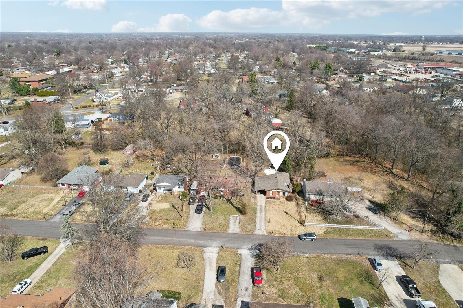 784 E Woodland Drive