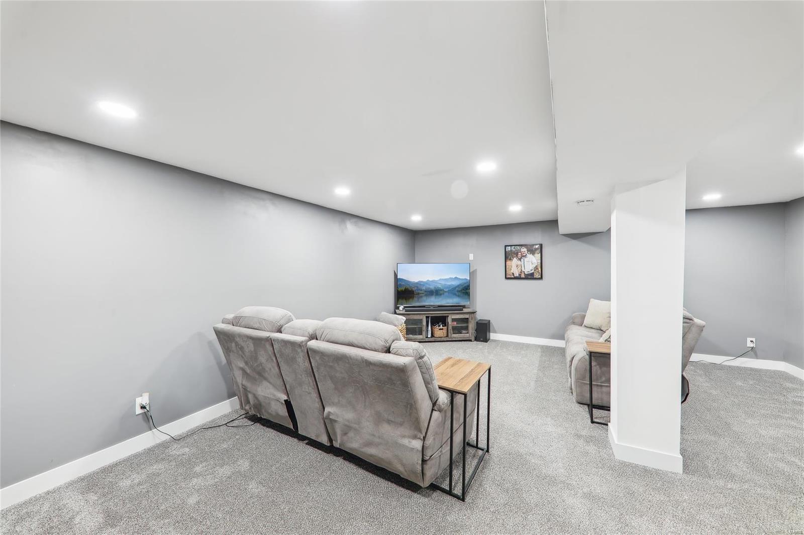 4301 Alad Drive