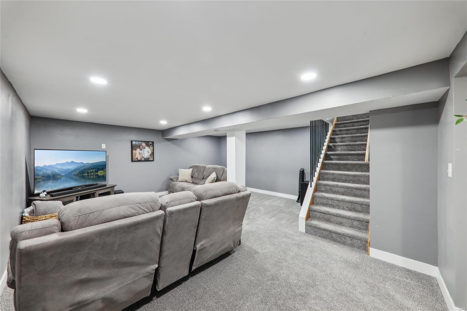 4301 Alad Drive