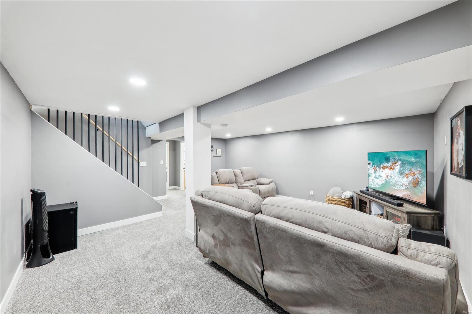 4301 Alad Drive
