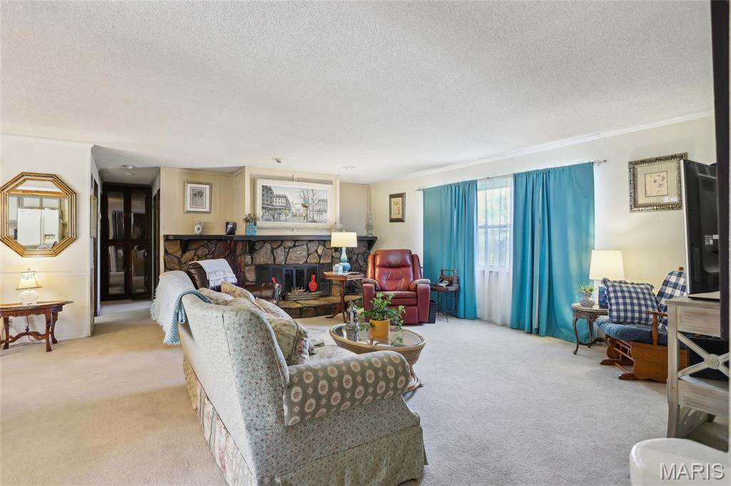 2202 Stone Gate Drive