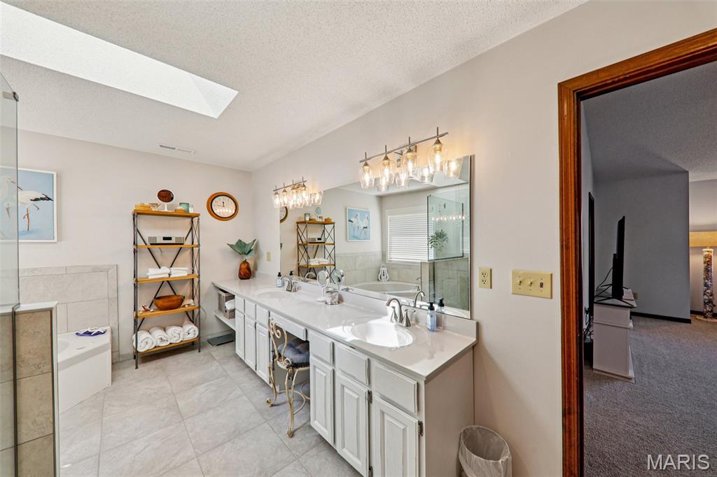 10 White Birch Lane