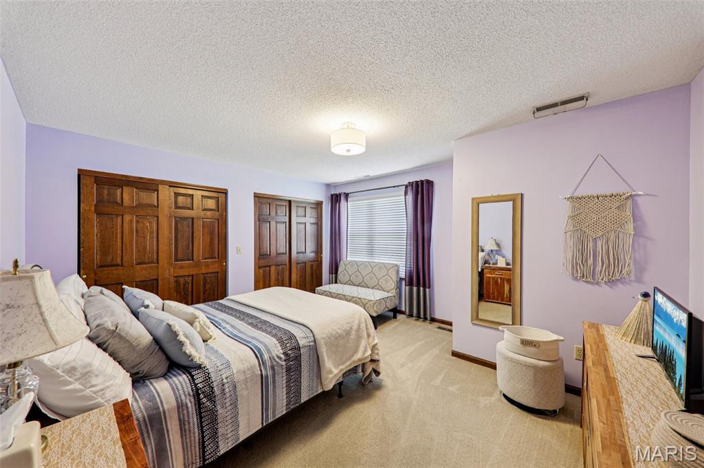 10 White Birch Lane