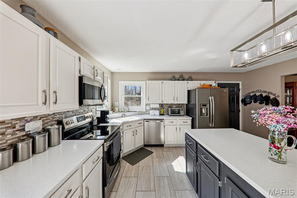 10 White Birch Lane