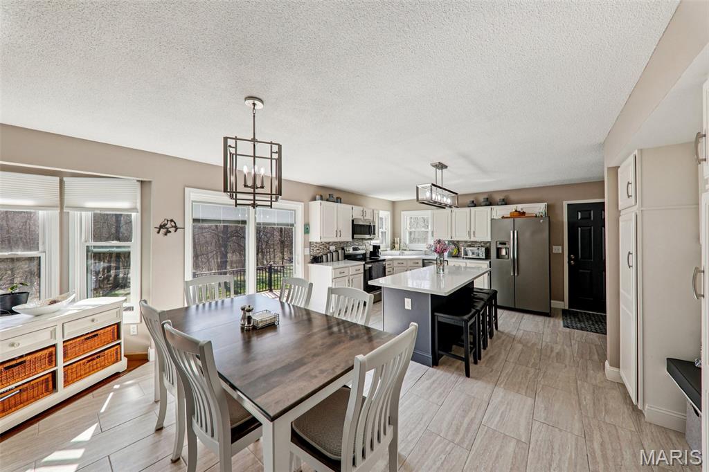 10 White Birch Lane